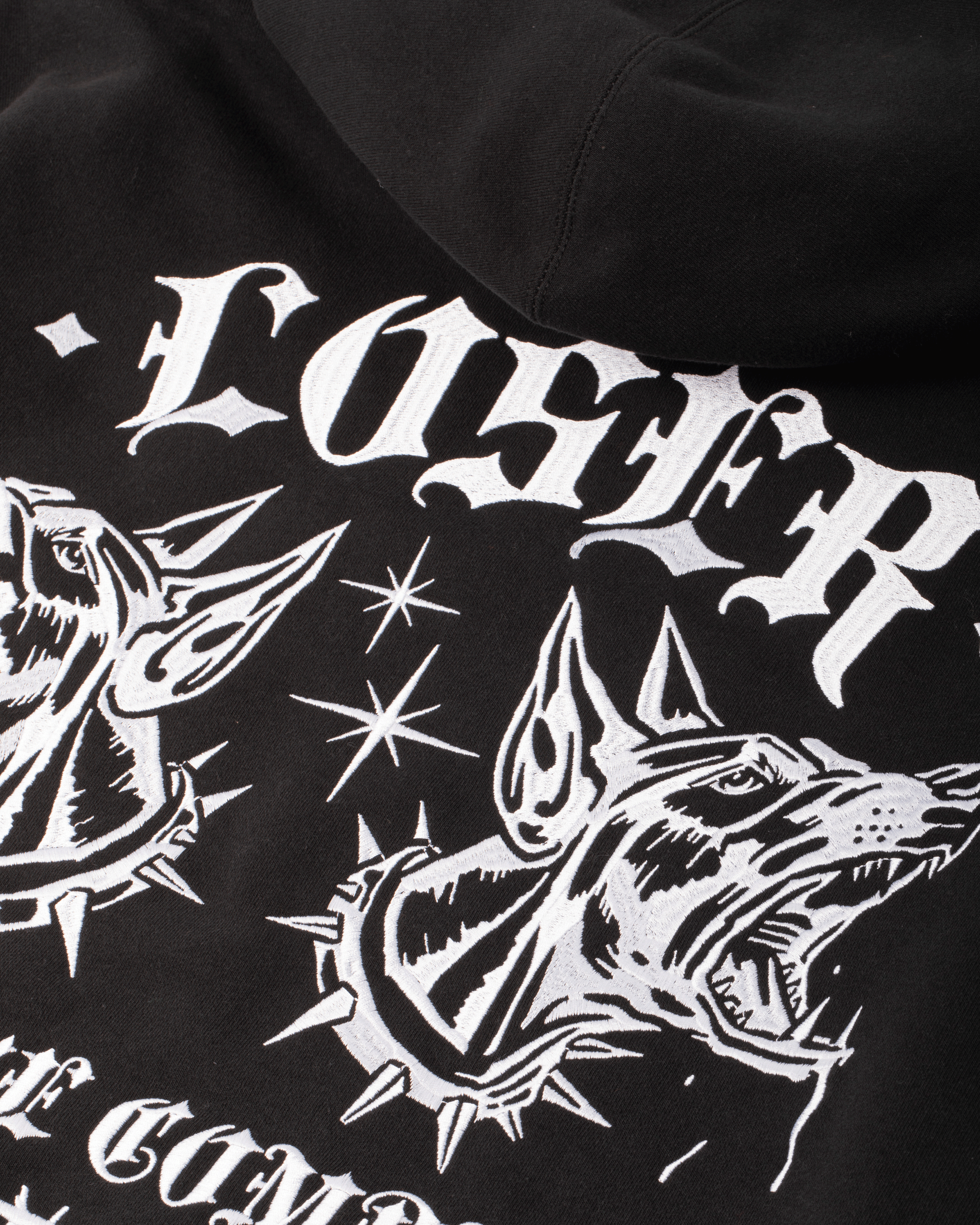 WANDERER SWEATSHIRT (zoomed)