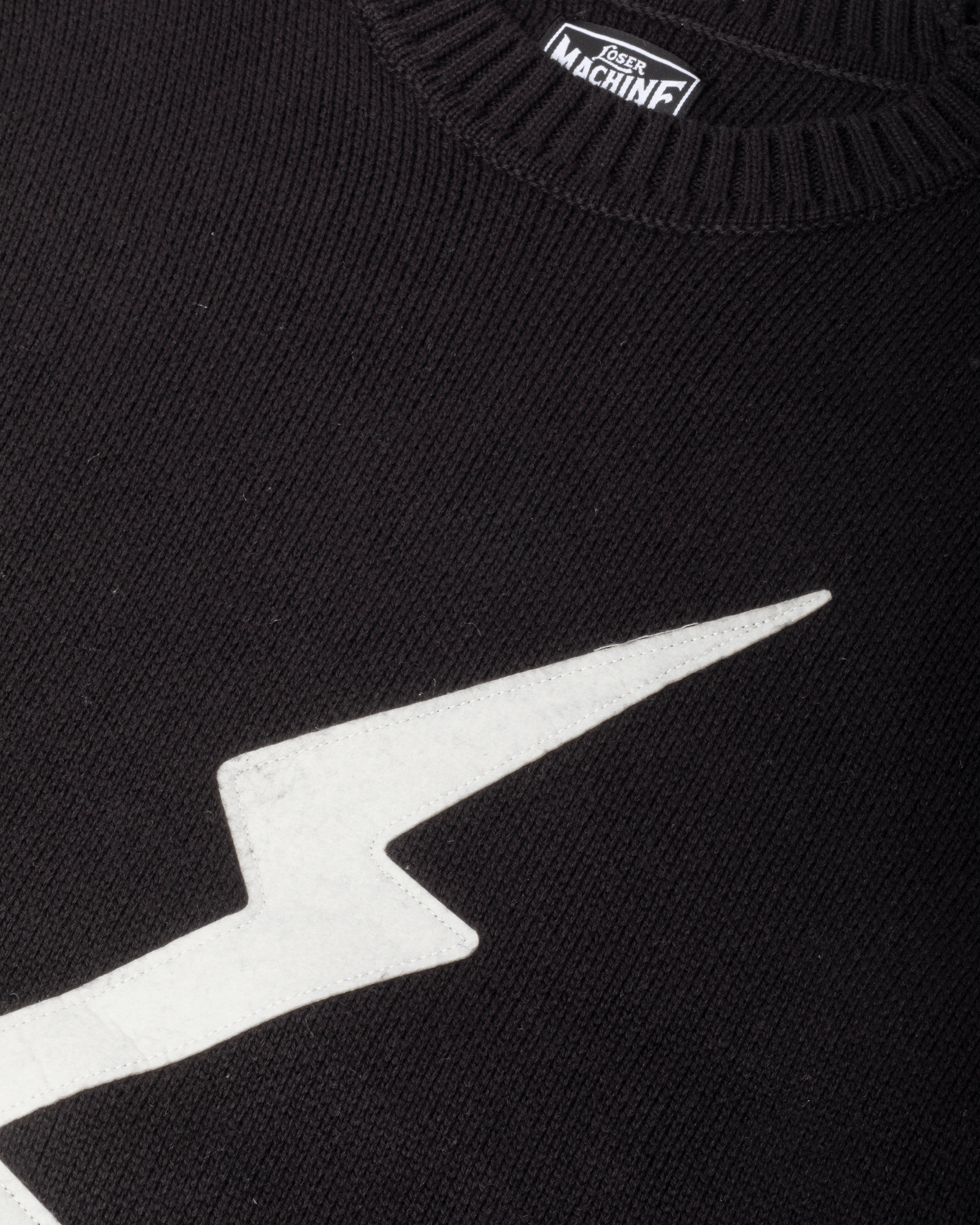 BRIAR SWEATER (zoomed)