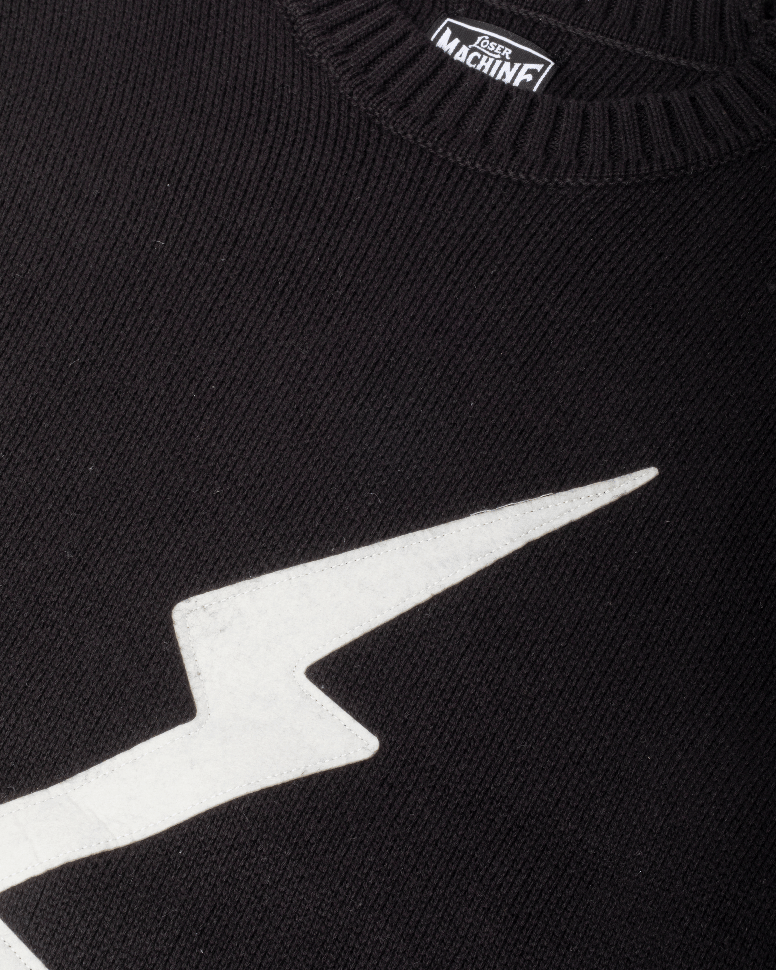 BRIAR SWEATER (zoomed)