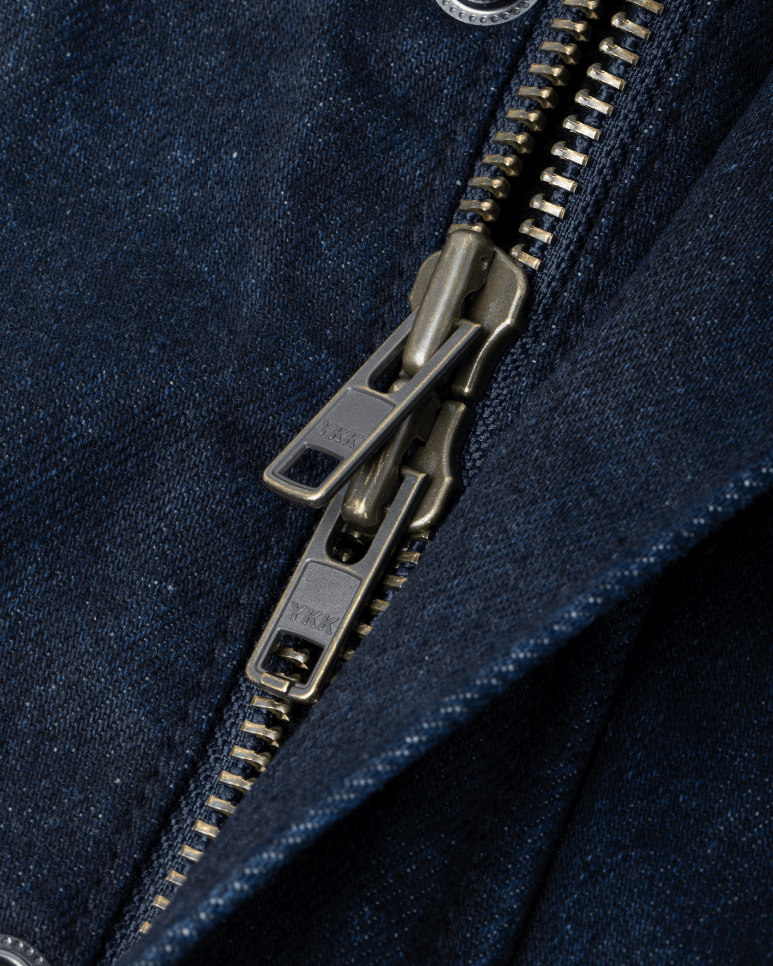 ARMOR DENIM JACKET (zoomed)