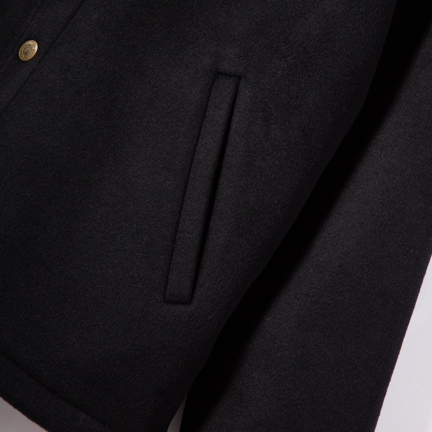 color: black (zoomed)